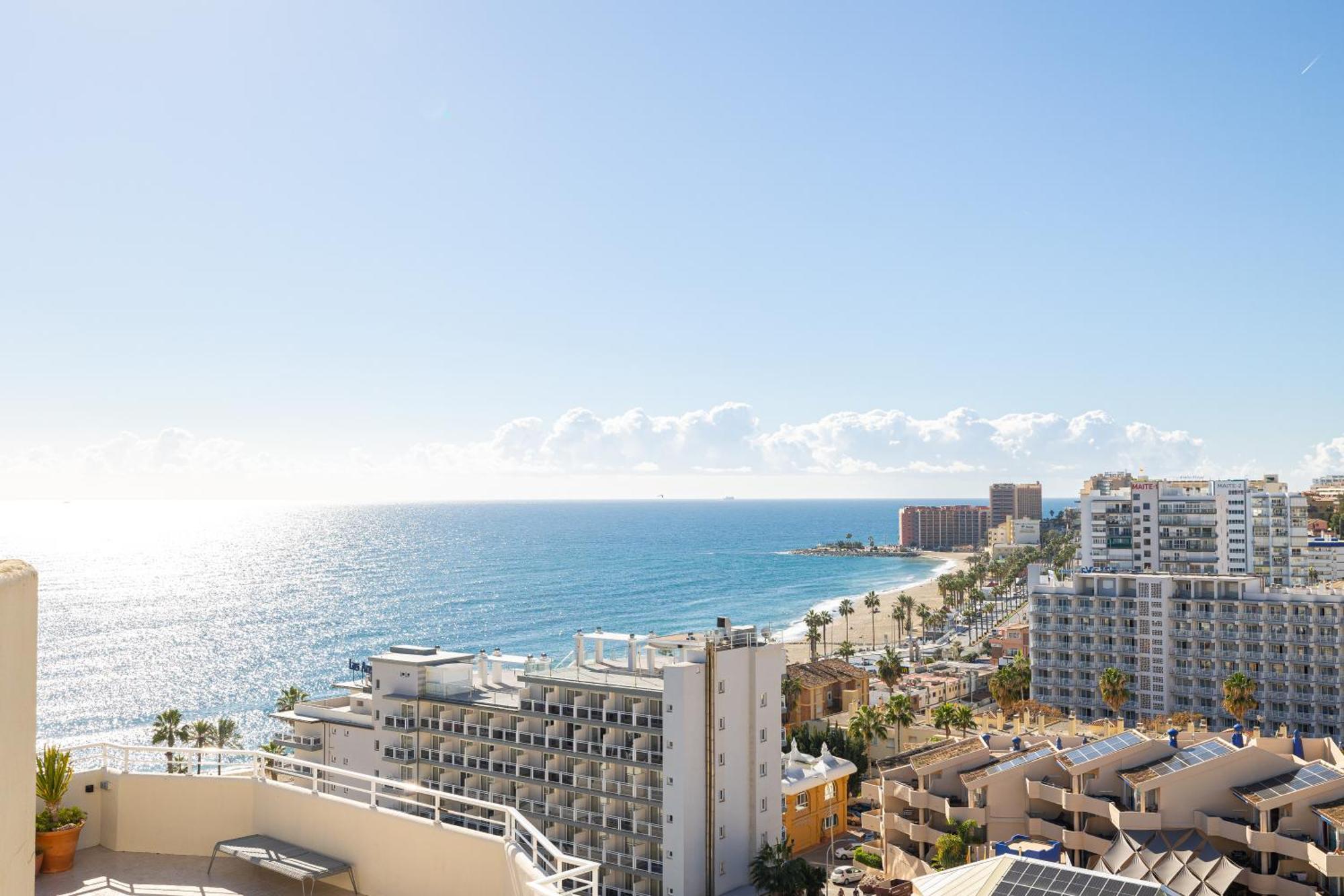Holidays2Benal Beach Terraza Solarium Benalmádena Esterno foto