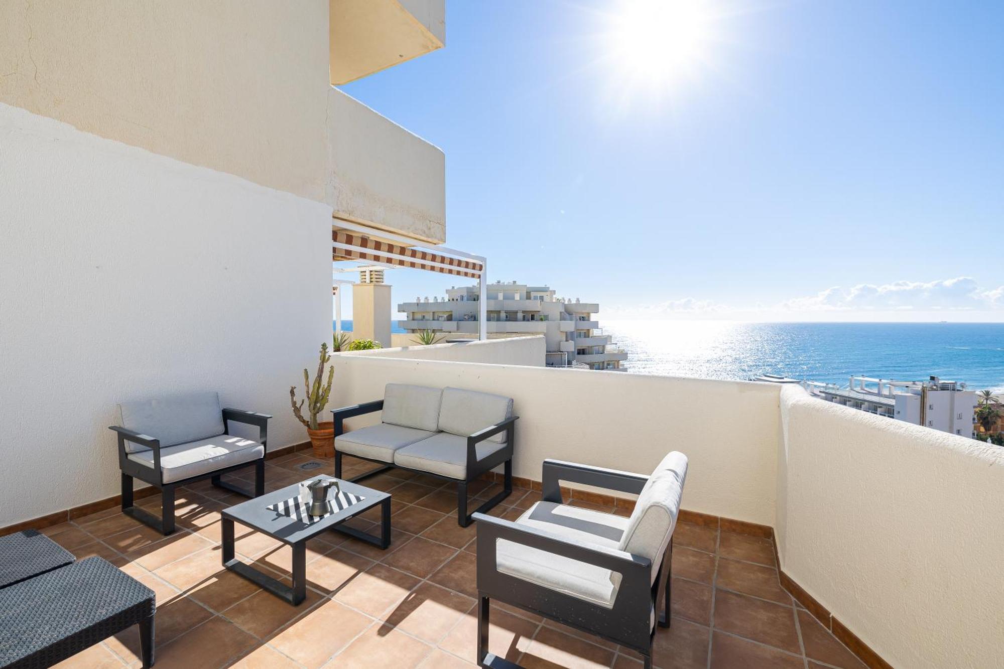 Holidays2Benal Beach Terraza Solarium Benalmádena Esterno foto